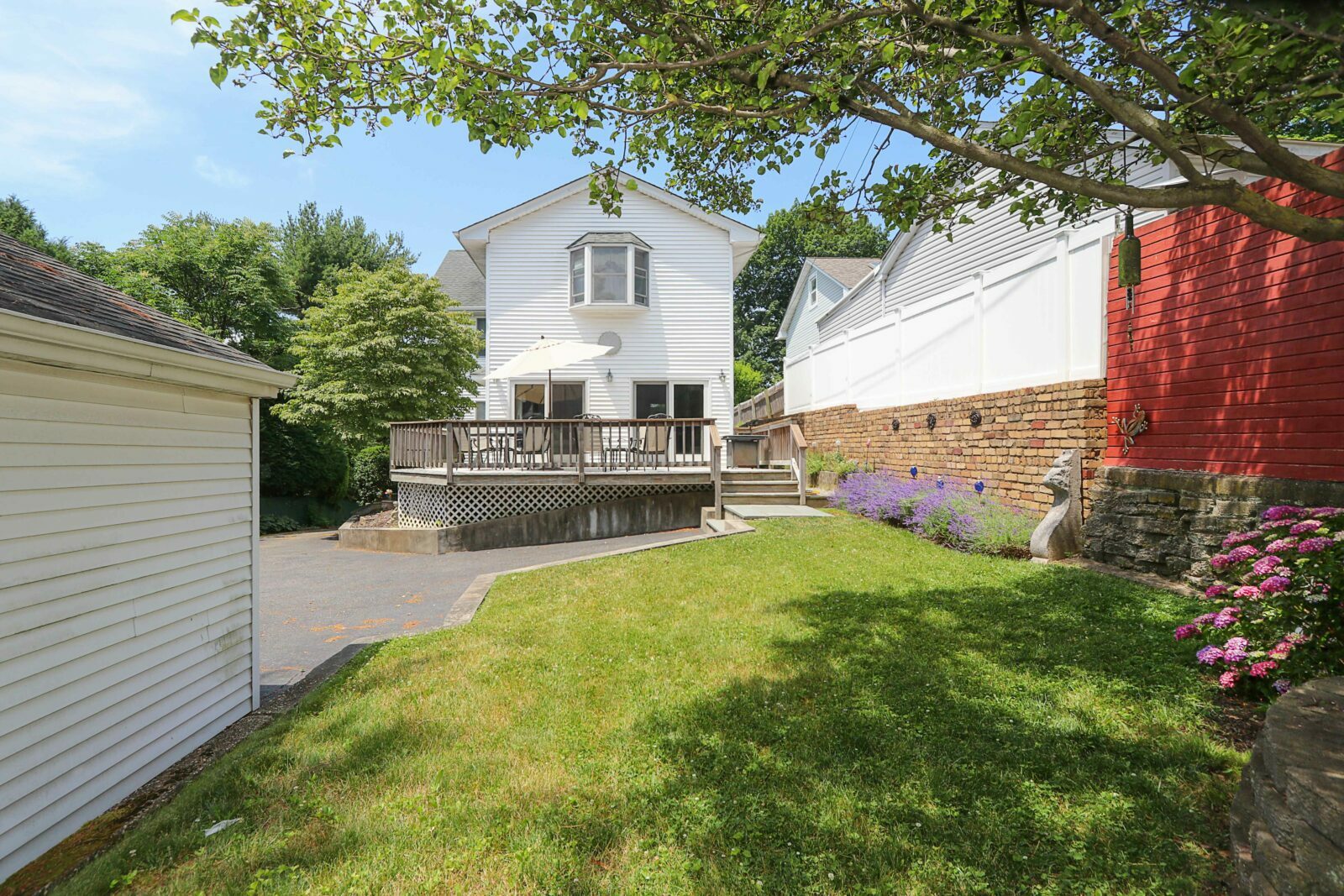 18 Knoll Pl, Glen Cove 34